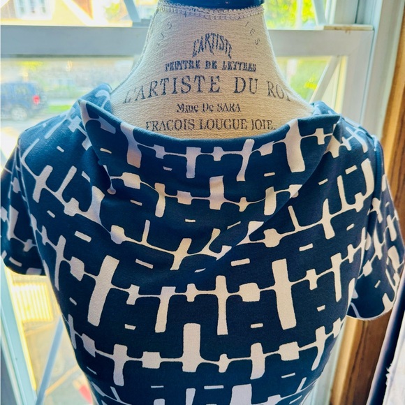 2009 Banana Republic gray nylon, spandex blend size 4 dress geometric design - Picture 9 of 14